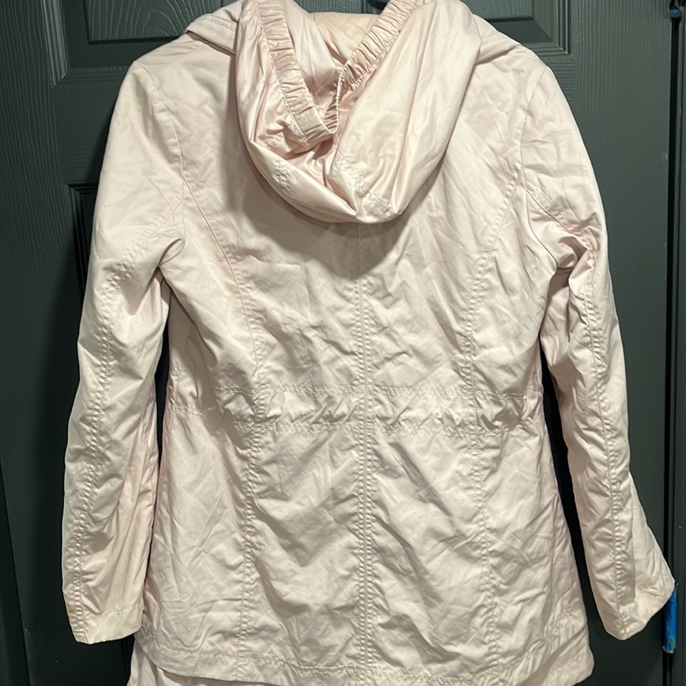 The cutest light pink spring time jacket. - Picture 3 of 3